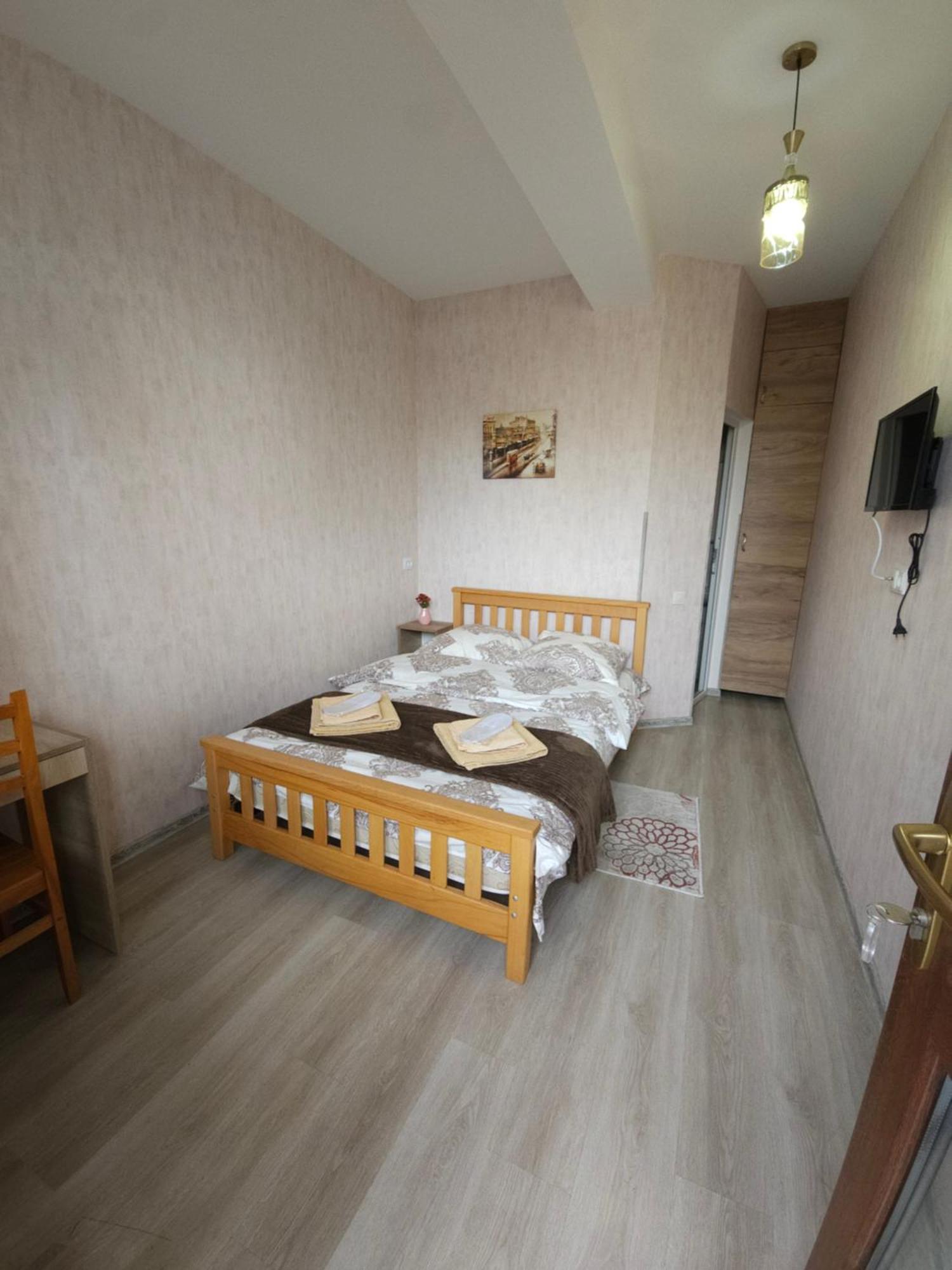 Hotel Tradicia Tbilisi Exterior photo